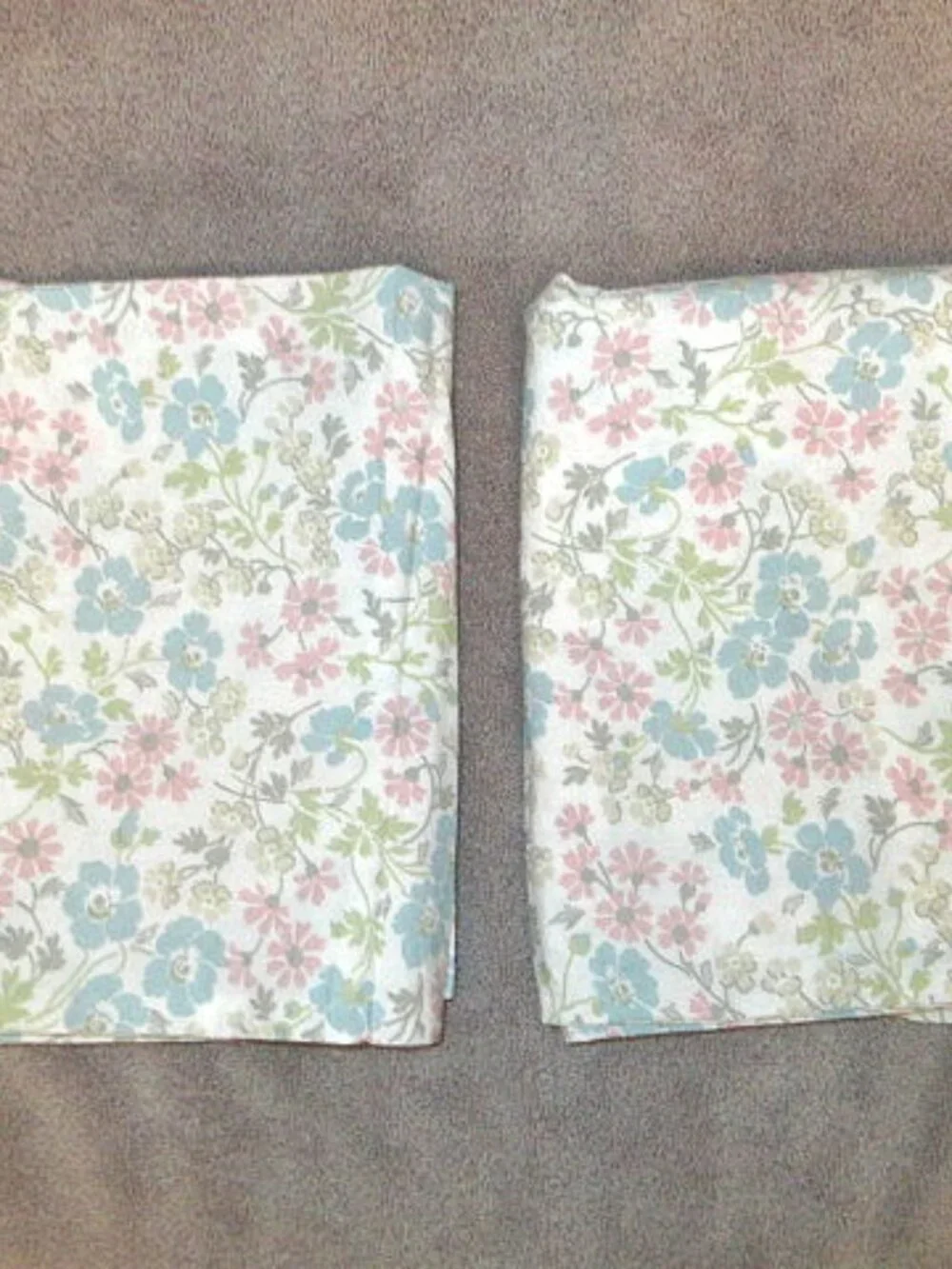 Laura Ashley Cotton Percale Standard Pillowcases Set Of 2 Floral Cottagecore NEW